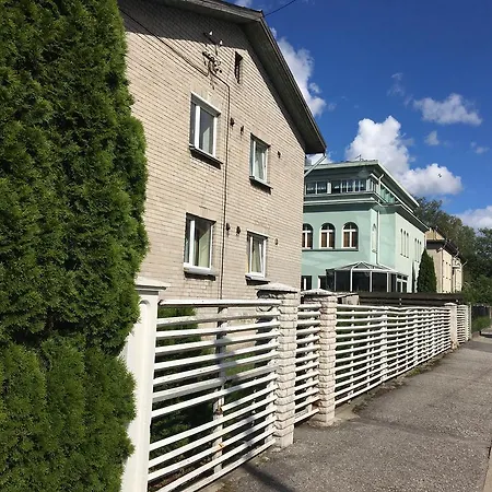Lägenhet Roosi